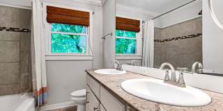 4 Bedroom House in Southdowns| Near St. Aloysius School Gallery 14
