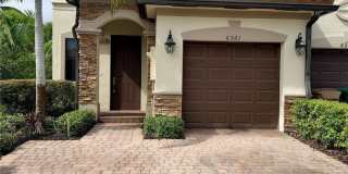 New Townhouse in Magnolia Park - Davie Gallery 1