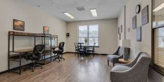 The Retreat at Lake Johnson Apartments Gallery 16