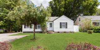 5875 North Keystone Avenue 5875 North Keystone Avenue Gallery 1