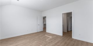 103 S Maroon Avenue Gallery 17