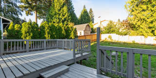 Cozy 4 bed house in Bothell Gallery 39