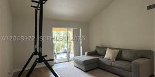733 Riverside Dr Gallery 2