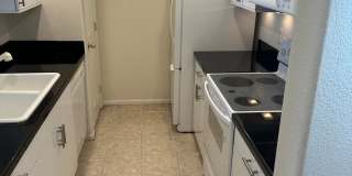 1 bedroom, 1 bath Cherry Creek North - Available NOW Gallery 7