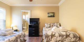 1943 Boardwalk Drive Gallery 24