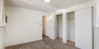 Dolphin Apartments Gallery 17