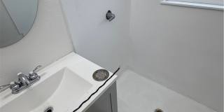 1362 Garnet Gallery 20