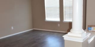 Over 3000 square feet with 3 car garage! Gallery 9