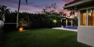 12401 SW 77th St Gallery 7