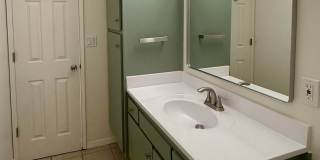 Newly remodeled 2 Bed, 1 Bath condo with garage for rent in Paradise Hills. Gallery 10