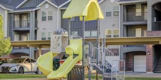 Avanti at Farmington Station Gallery 18