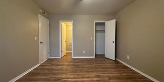 *******SECTION 8 APPROVED PROPERTY********Cute 2 Bed 1.5 Bath Condo In NW Expressway Gallery 20