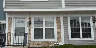 ADORABLE TOWNHOME Gallery 1