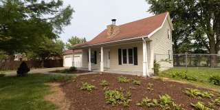 Lovely 1.5 Story - 3 bed home Gallery 1