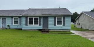 Nice 2 bedroom, 1 bath duplex Gallery 1