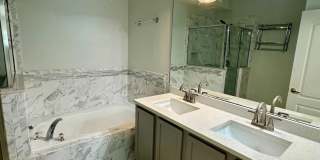 4/2 in Wyndham Lakes! Available NOW! Gallery 18