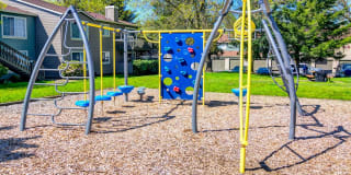 Sofi at Murrayhill Gallery 22