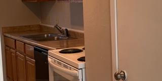 Sunset Grove Apartments Gallery 15