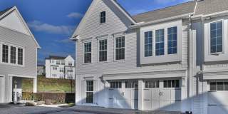 Beautiful Townhome in Arcona Community Gallery 1
