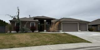 4 beds 2 Bath off Keene Gallery 1