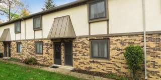 2 Bed 1.5 Bath Condo 2 Bed 1.5 Bath Condo Gallery 1