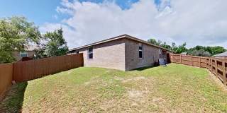 NO JUNE RENT + $1,395 RENT DUPLEX IN HARKER HEIGHTS! Gallery 5