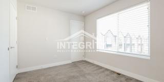 3 Bed/2.5 Bath, 1294 Sqft - 5557 W 10th Ave Lakewood, CO 80214 Gallery 30