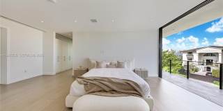 420 N Hibiscus Dr Gallery 17