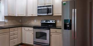 Beautiful home on West Wooster in Bowling Green Gallery 34