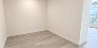The Rosenell Gallery 92