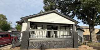 209 N Xenophon Ave Gallery 1