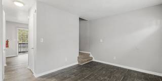 Pinewood Townhomes Gallery 34