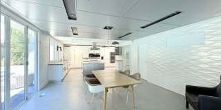 1801 Roscomare Road Gallery 8