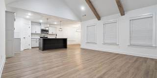 1040 Monarch Road Gallery 5