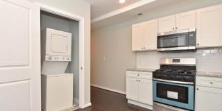 2402 Lakeview Avenue - 2 Gallery 7