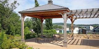 Beautiful, Custom-Built Lochlyn Hill Home Gallery 40