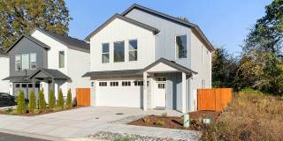 Upgraded Newer Home Near Freeway Gallery 1