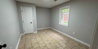 813 Scott St # 3, Brownsville Gallery 1