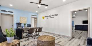 The Place at Desert Springs Gallery 11