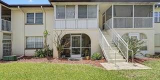 1047 Small Court Gallery 22