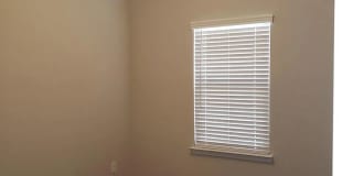 Room in 4 Bedroom Home at Whitby Moore St Gallery 16