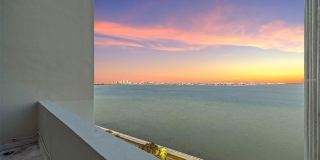 4141 BAYSHORE Boulevard Gallery 26