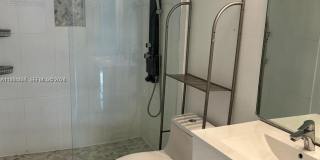 701 Brickell Key Boulevard 202, Miami, FL 33131 Gallery 18