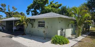Annual Unfurnished 2 Bedroom 2 Bathroom Duplex with a Carport on Venice Island! Gallery 1