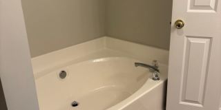 2224 Winthrop Chase Drive Gallery 17