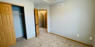 Beautiful 3-Bedroom Rental in Lewis Center with Olentangy Schools Gallery 33