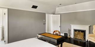 908 N Rexford Dr Gallery 17