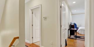 407 East Hull Street Gallery 35