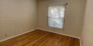 2521 Fairmount Avenue Gallery 43