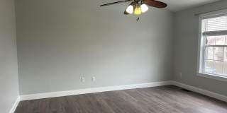 122 WILSON Lane Gallery 21